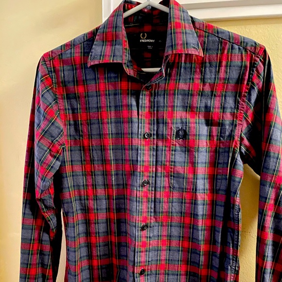 Fred Perry checkered long sleeve XS - Picture 2 of 2